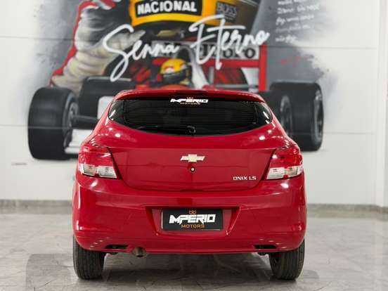 CHEVROLET-ONIX-2013
