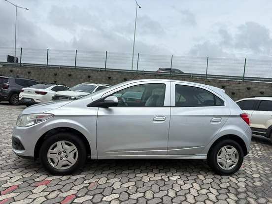 CHEVROLET-ONIX-1.0 MPFI LT 8V FLEX 4P MANUAL CHEVROLET-ONIX-2012