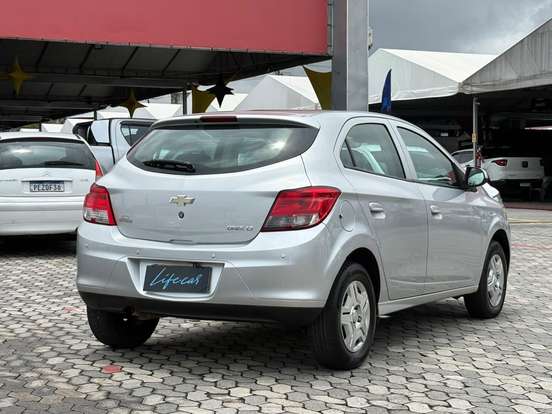 CHEVROLET-ONIX-1.0 MPFI LT 8V FLEX 4P MANUAL CHEVROLET-ONIX-2012
