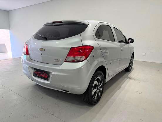 CHEVROLET-ONIX-1.0 MPFI LT 8V FLEX 4P MANUAL CHEVROLET-ONIX-2014