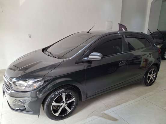 CHEVROLET-ONIX-2017