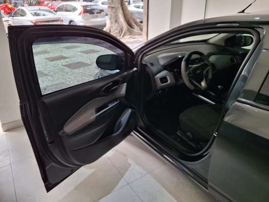 CHEVROLET-ONIX-1.0 MPFI LT 8V FLEX 4P MANUAL CHEVROLET-ONIX-2017