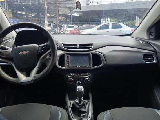 CHEVROLET-ONIX-2013