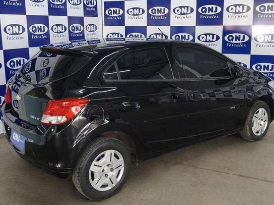CHEVROLET-ONIX-1.0 MPFI LT 8V FLEX 4P MANUAL CHEVROLET-ONIX-2014