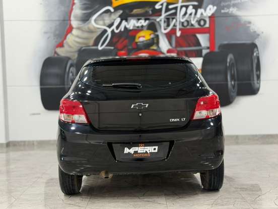 CHEVROLET-ONIX-2012