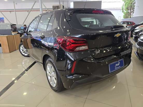 CHEVROLET-ONIX-2020