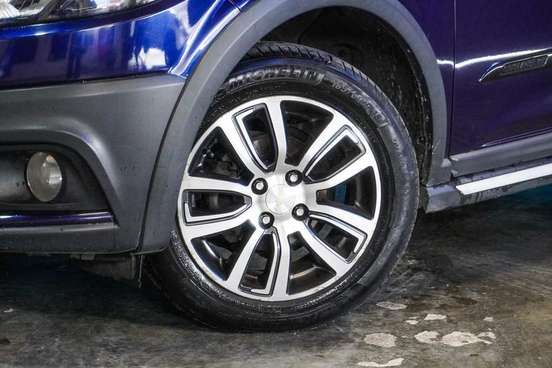 CHEVROLET-ONIX-2017