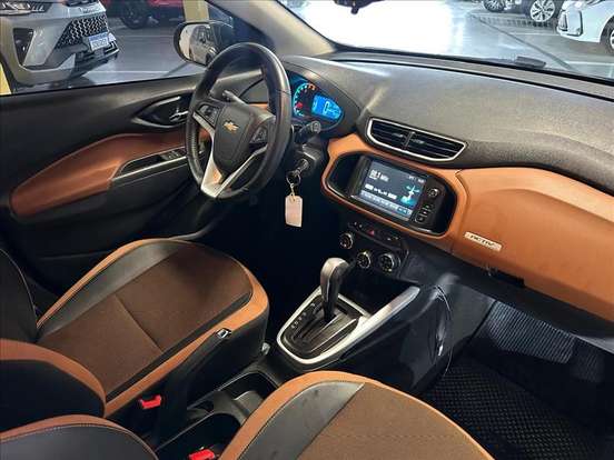 CHEVROLET-ONIX-2017