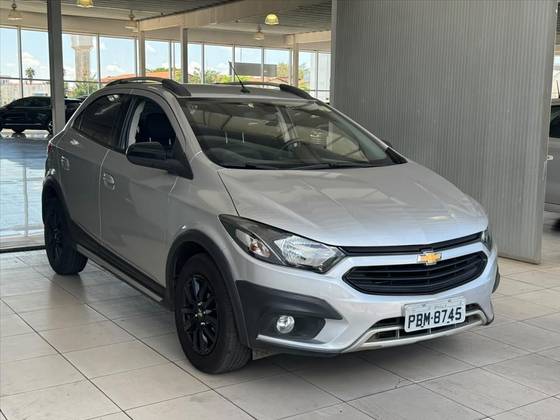 CHEVROLET ONIX 1.4 MPFI ACTIV 8V FLEX 4P AUTOMÁTICO