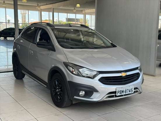 CHEVROLET-ONIX-2018