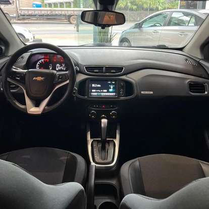 CHEVROLET-ONIX-2019