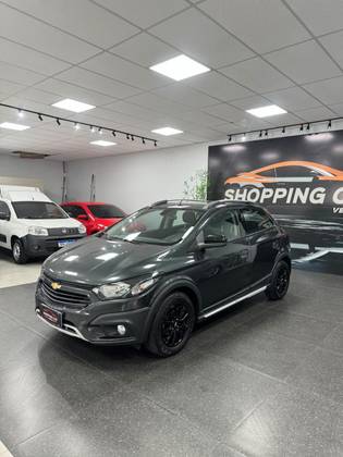 CHEVROLET ONIX 1.4 MPFI ACTIV 8V FLEX 4P AUTOMÁTICO
