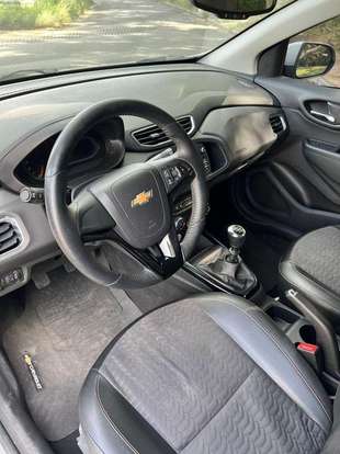 CHEVROLET-ONIX-2017