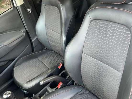 CHEVROLET-ONIX-1.4 MPFI ACTIV 8V FLEX 4P AUTOMÁTICO CHEVROLET-ONIX-2017