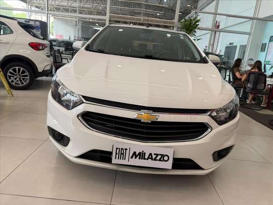 CHEVROLET-ONIX-2018