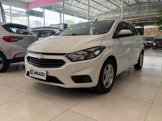 CHEVROLET-ONIX-2018