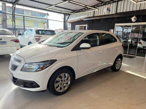 CHEVROLET ONIX 1.4 MPFI LT 8V FLEX 4P MANUAL