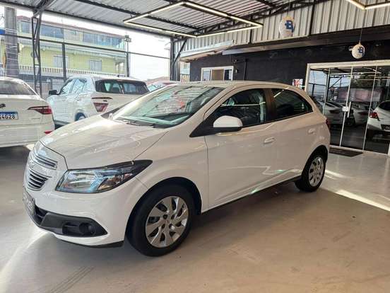 CHEVROLET-ONIX-1.4 MPFI LT 8V FLEX 4P MANUAL CHEVROLET-ONIX-2014