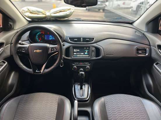 CHEVROLET-ONIX-2016