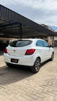 CHEVROLET-ONIX-2014
