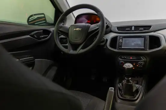 CHEVROLET-PRISMA-2017