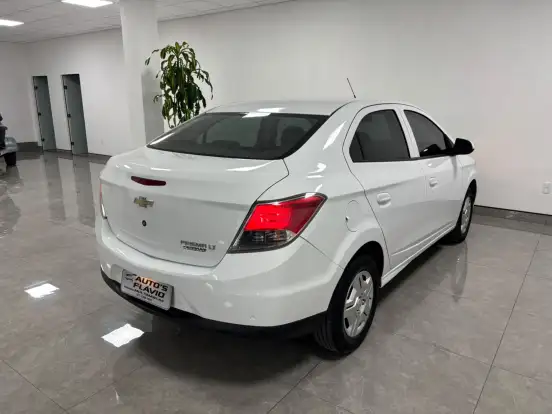 CHEVROLET-PRISMA-2014