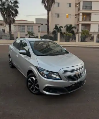 CHEVROLET-PRISMA-2015
