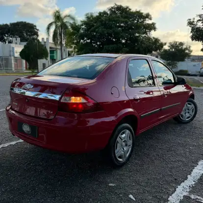 CHEVROLET-PRISMA-2011
