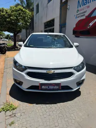 CHEVROLET-PRISMA-2018