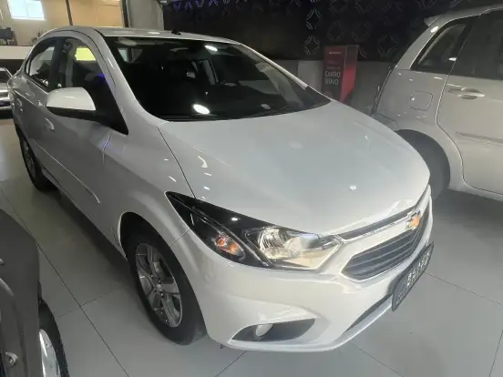 CHEVROLET-PRISMA-2017