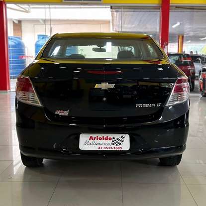 CHEVROLET-PRISMA-2016