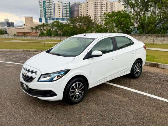 CHEVROLET-PRISMA-2015