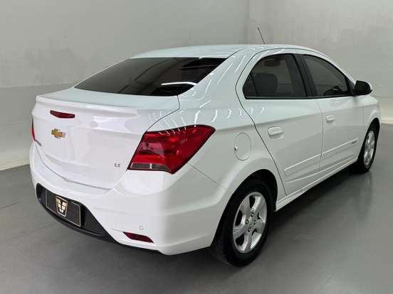 CHEVROLET-PRISMA-2018