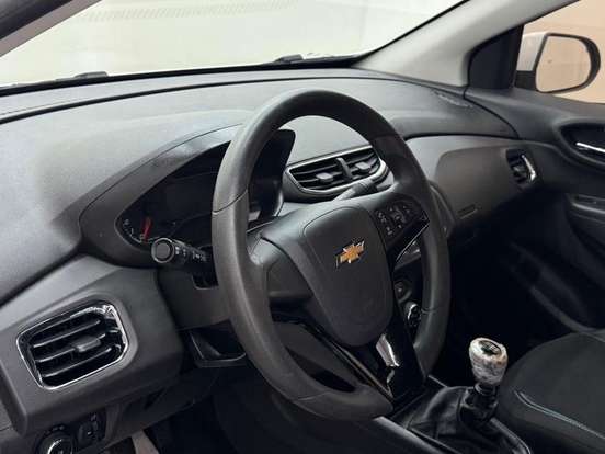 CHEVROLET-PRISMA-2018