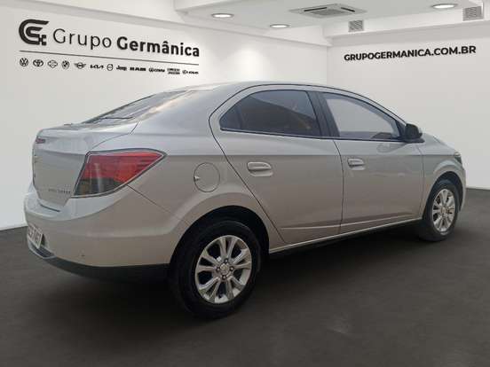 CHEVROLET-PRISMA-2015