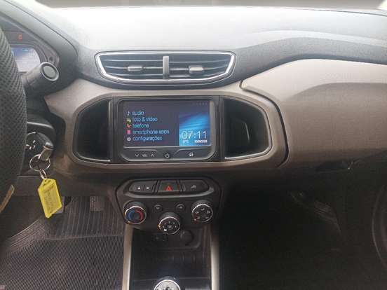 CHEVROLET-PRISMA-2015