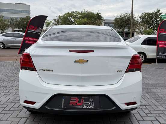 CHEVROLET-PRISMA-2018