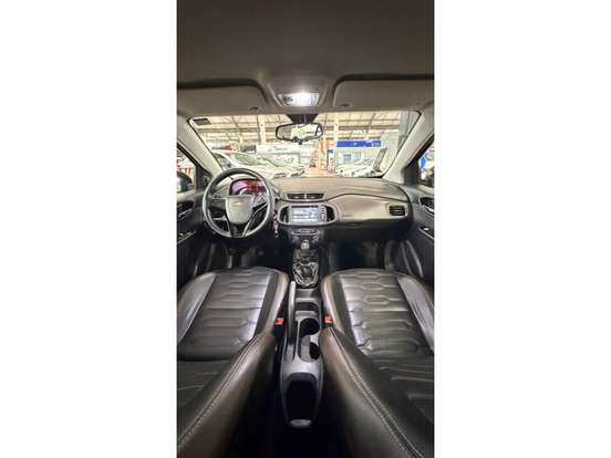 CHEVROLET-PRISMA-2019