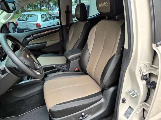 CHEVROLET-S10-2.8 16V TURBO DIESEL HIGH COUNTRY CD 4X4 AUTOMÁTICO CHEVROLET-S10-2025