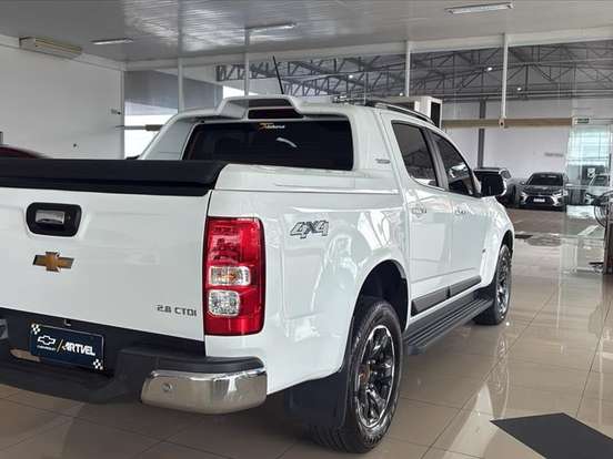 CHEVROLET-S10-2.8 16V TURBO DIESEL HIGH COUNTRY CD 4X4 AUTOMÁTICO CHEVROLET-S10-2023