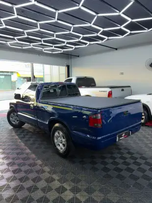 CHEVROLET-S10-4.3 SFI CHAMP 4X2 CS V6 12V GASOLINA 2P MANUAL CHEVROLET-S10-1998
