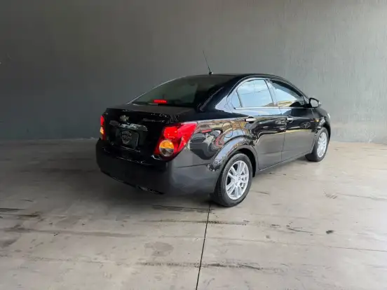 CHEVROLET-SONIC-2014