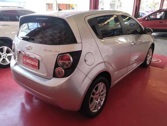 CHEVROLET-SONIC-2012