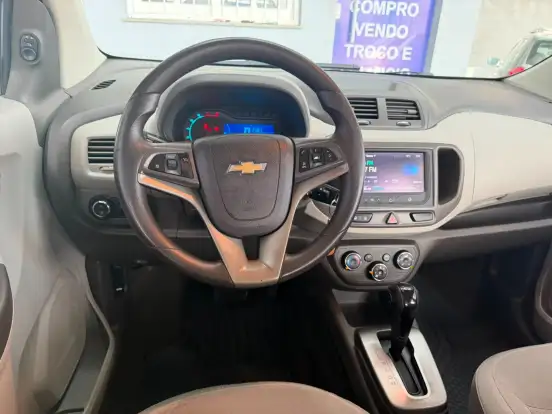 CHEVROLET-SPIN-2013