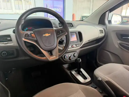 CHEVROLET-SPIN-2013