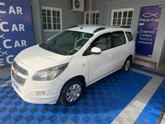 CHEVROLET-SPIN-2013