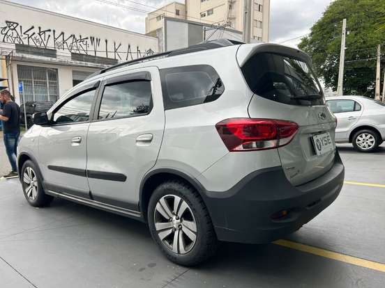 CHEVROLET-SPIN-2021
