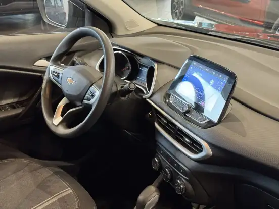 CHEVROLET-TRACKER-2021