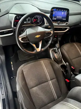 CHEVROLET-TRACKER-2020