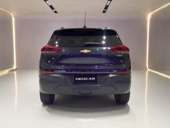 CHEVROLET-TRACKER-2024